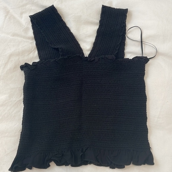 Small black Ruby & Jenna crop top - Picture 2 of 3